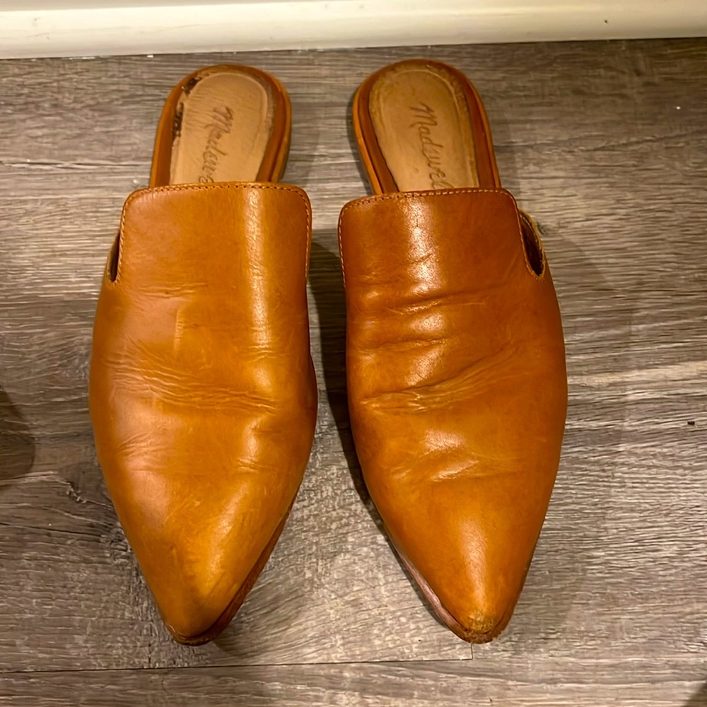 Madewell Gemma mule flats in size 6